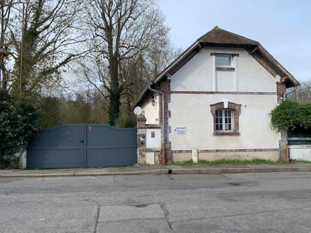 Yinloft Sainte-Gemme-Moronval Exterior foto