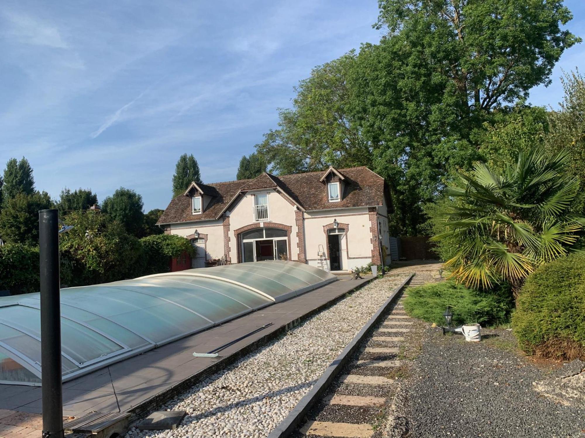Yinloft Sainte-Gemme-Moronval Exterior foto